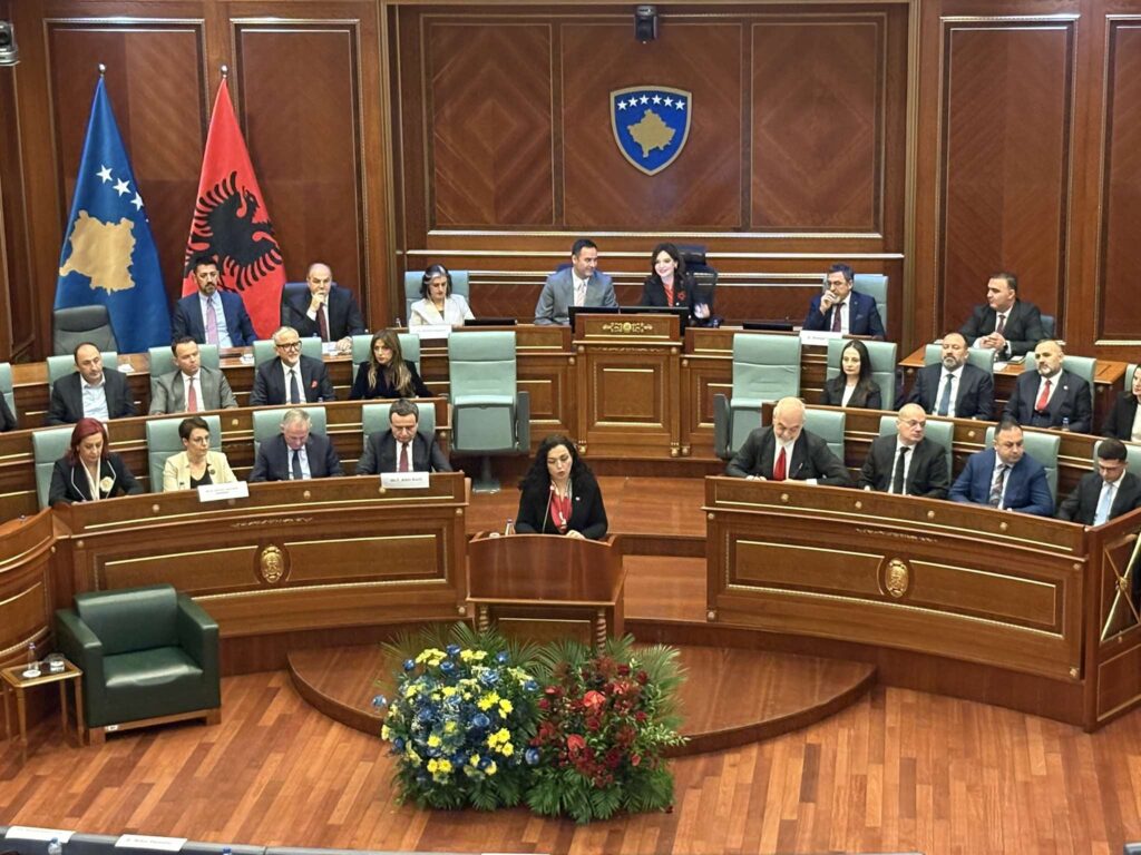 Kosova dhe Shqipëria në seancë të përbashkët parlamentare, ja çfare u diskutua